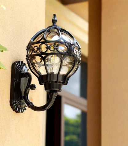 Venice Outdoor Wall Lamp