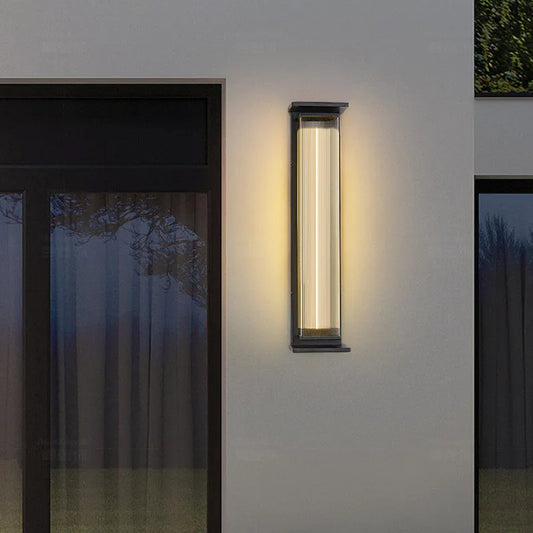 Xu LED Outdoor Wall Lamp