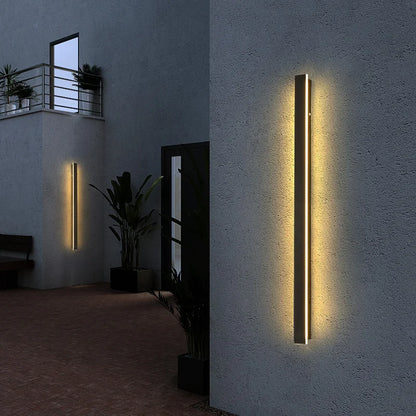 Graco Black Modern LED Outdoor Wall Light